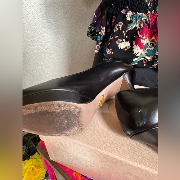 Prada heels 👠 - Picture 9 of 9